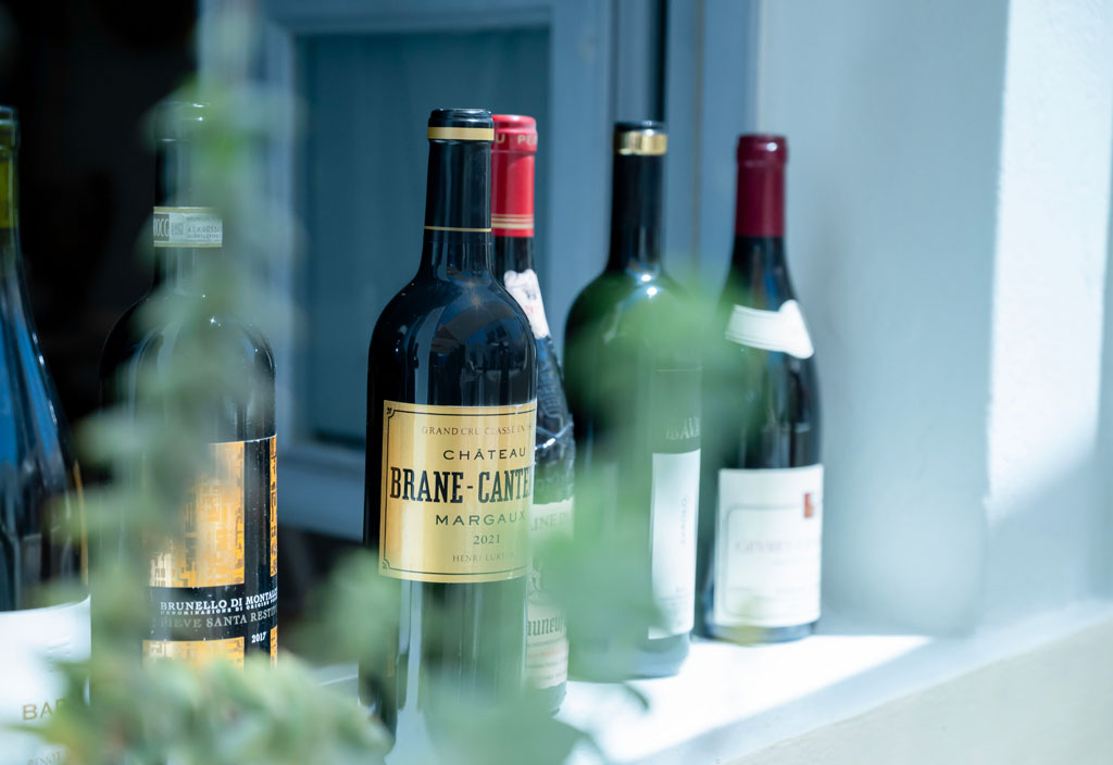wines_ Greek wine offerings in Oia