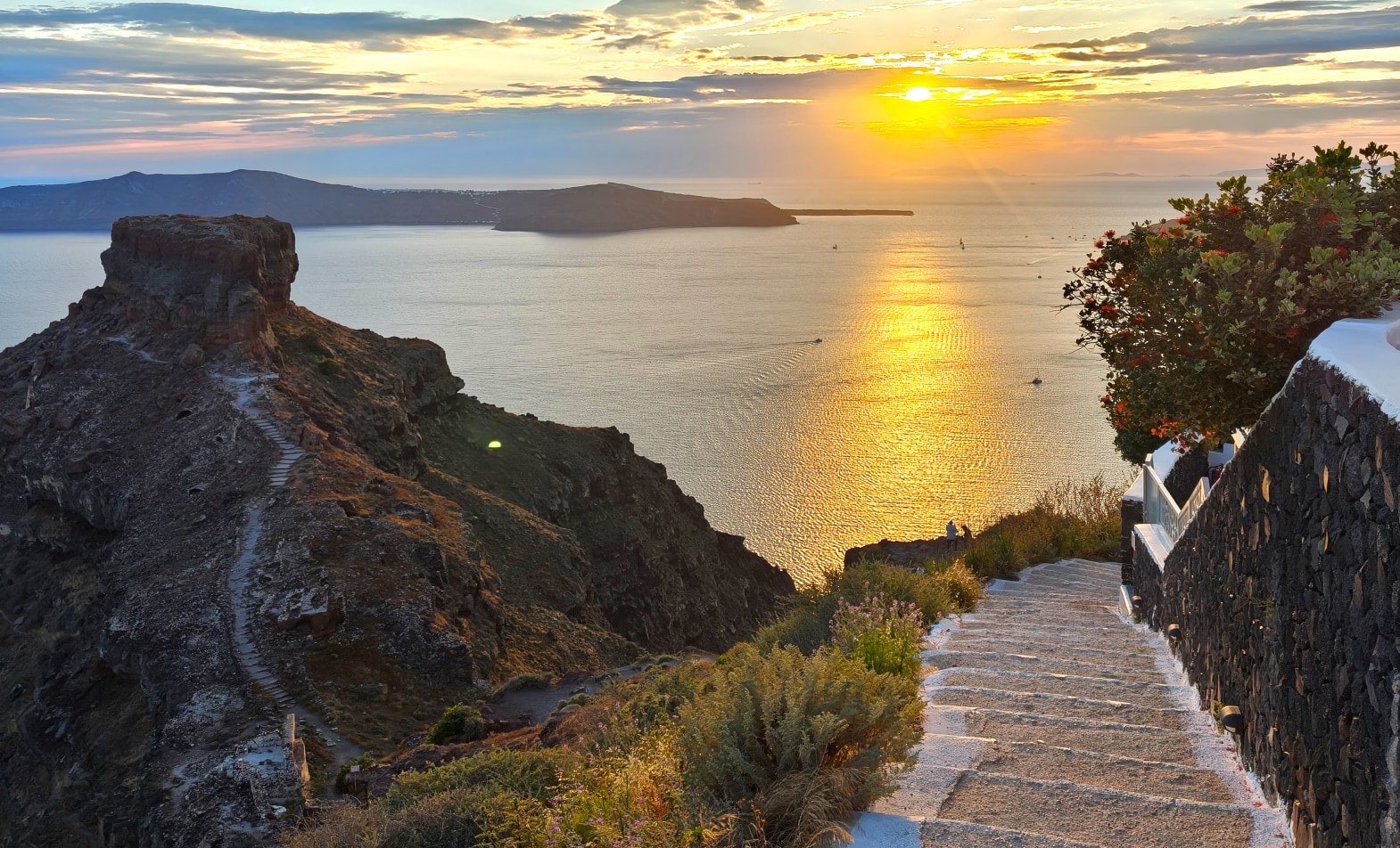Things To Do in Santorini - Ammoudi Harbour Below Oia with Fishing Boats and Clear Blue Water